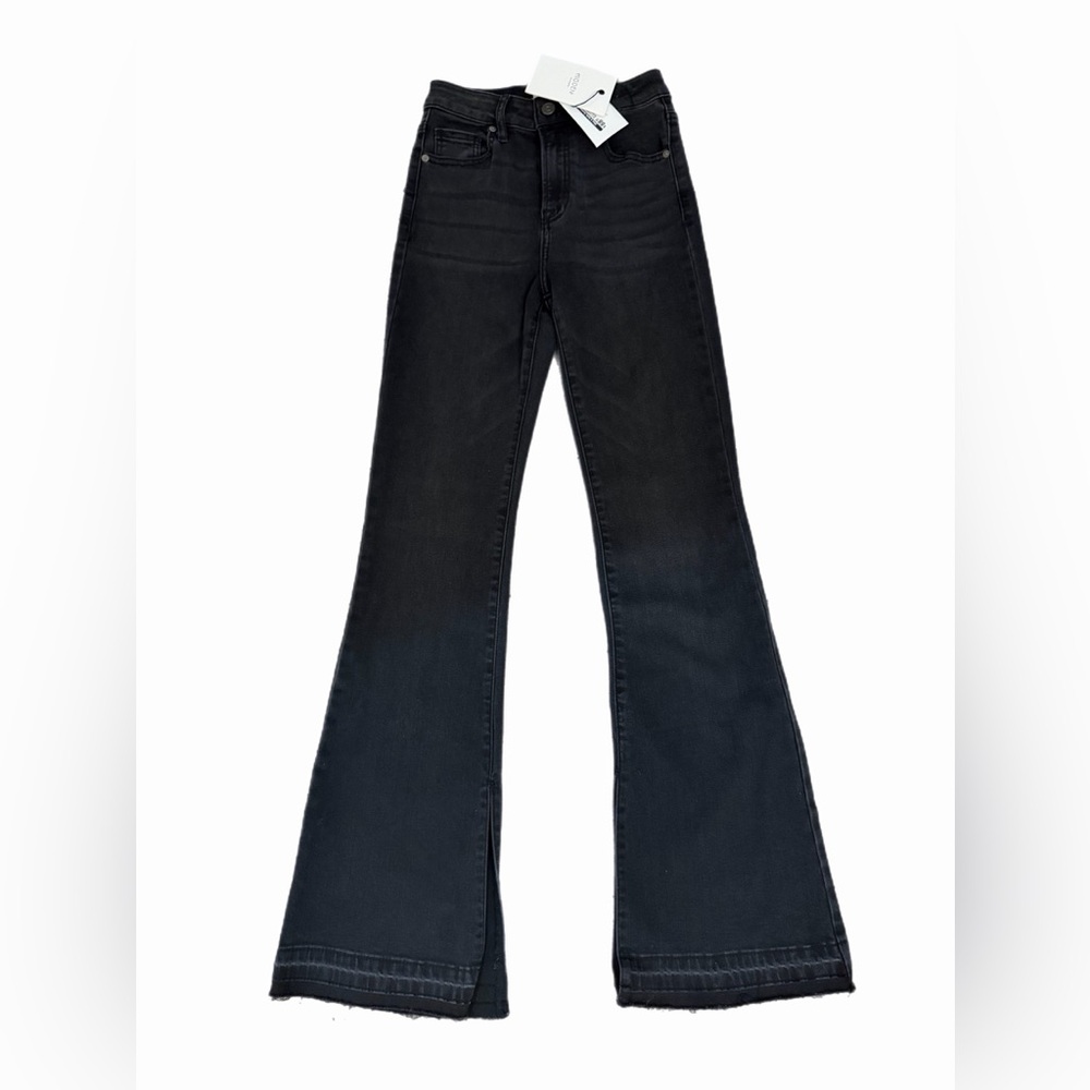 NWT HIDDEN High Rise Happi Flare Jean - black - Size 25